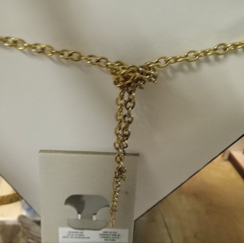 Necklace - Picture 2 of 2